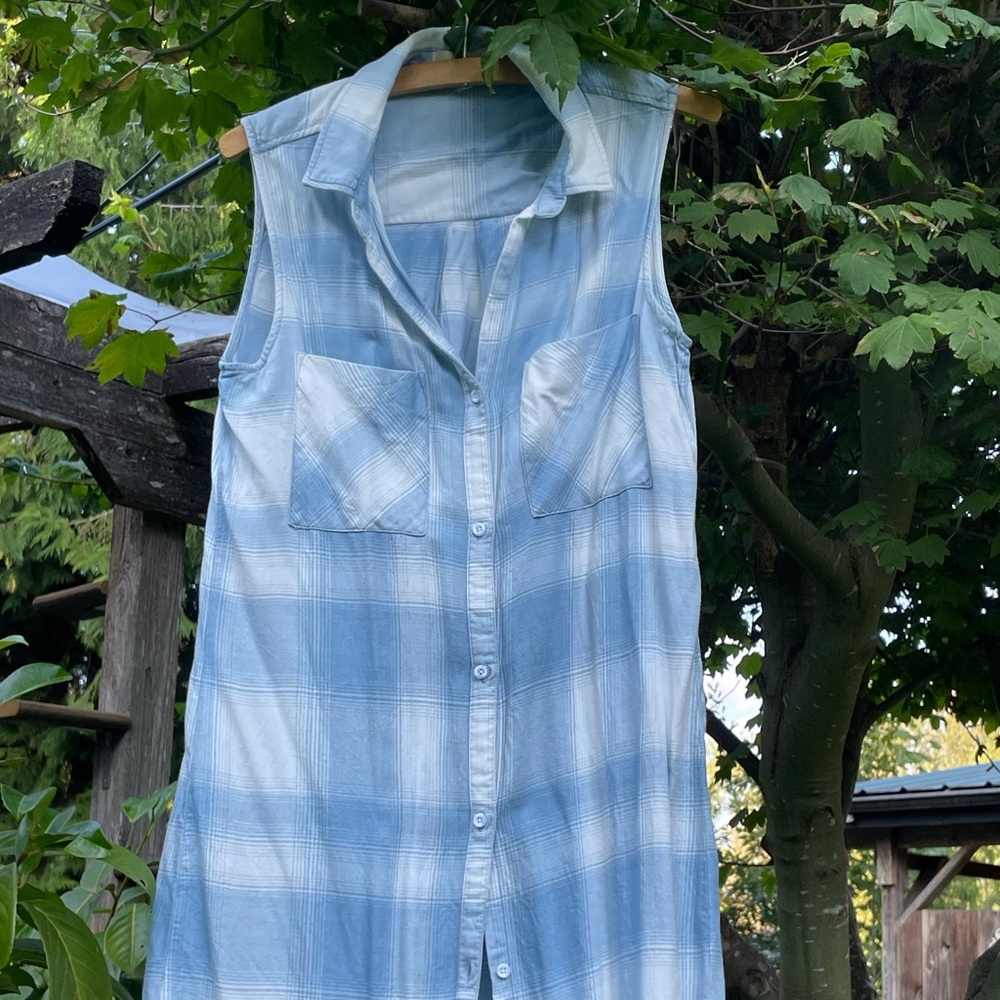 Anthropologie Cloth & Stone Shirt Dress Size Small blue and white